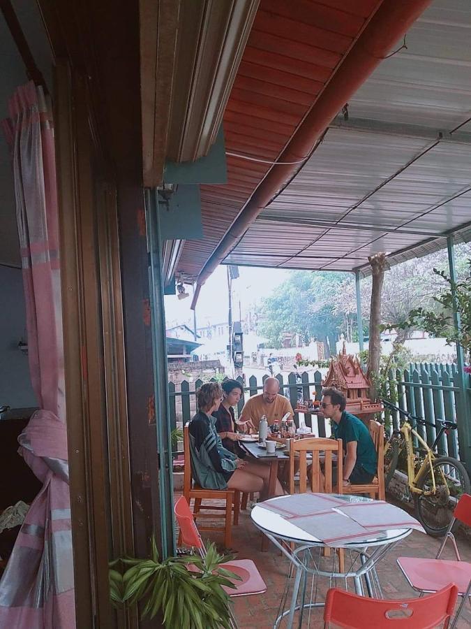 Pp Guesthouse Luang Prabang Exteriér fotografie